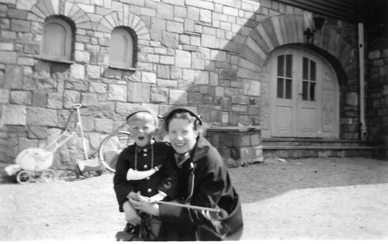 Dag og Inger pa Vikhov.jpg